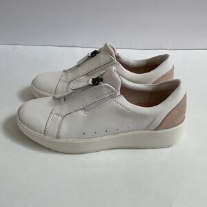 Clarks Women's Layton Rae Leather Sneakers Sz 7 White Zipper